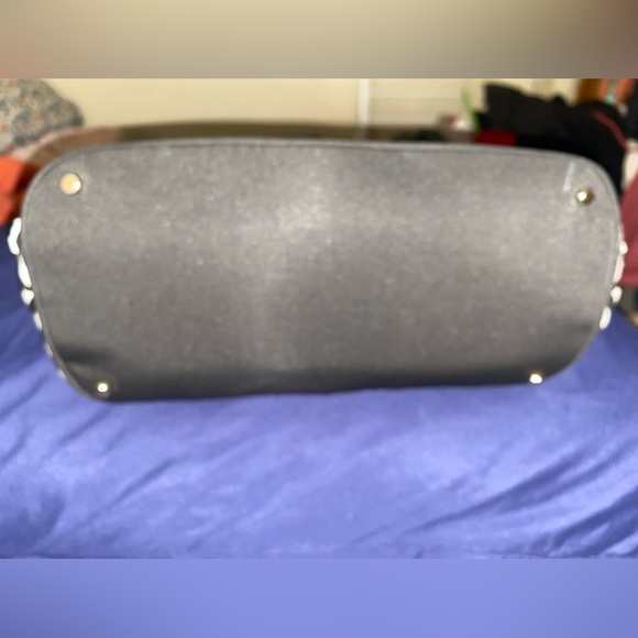 Kate spade purse, EUC - Picture 2 of 6